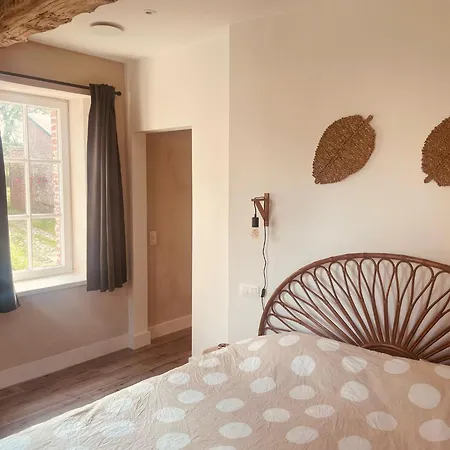 Du Chateau De Baudemont Holiday home *