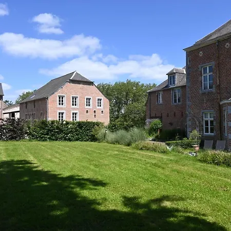 Holiday home Du Chateau De Baudemont *